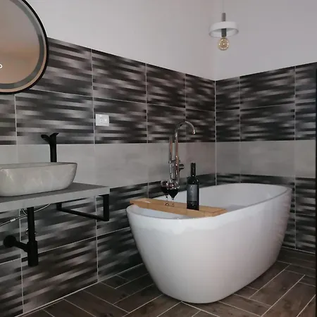 Modern Penthouse Ivan With Rooftop Swimming Pool And Jacuzzi