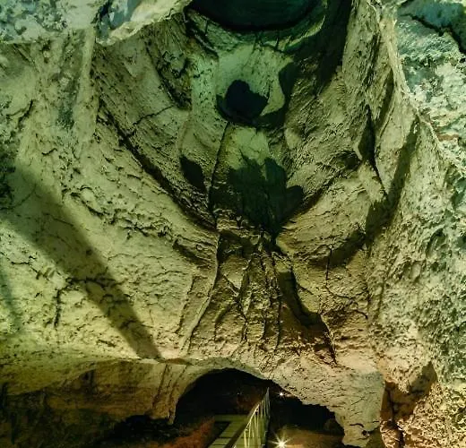 Modern Penthouse Ivan With Rooftop Swimming Pool And Jacuzzi *