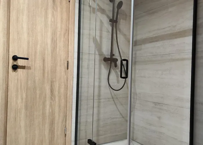 Modern Penthouse Ivan With Rooftop Swimming Pool And Jacuzzi *